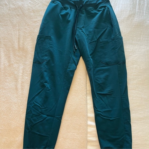 Mandala scrub set - Caribbean Blue - Small - Picture 3 of 3